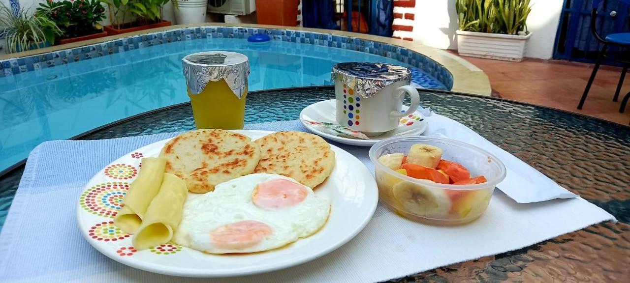 Hotel Plaza De La Trinidad Cartagena エクステリア 写真
